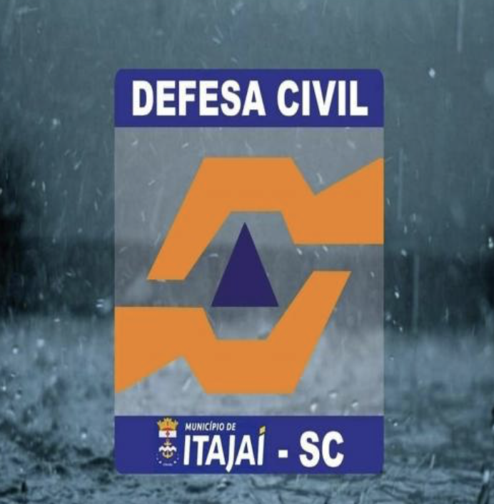 Defesa Civil de Itajaí mantém alerta de chuva persistente e volumosa